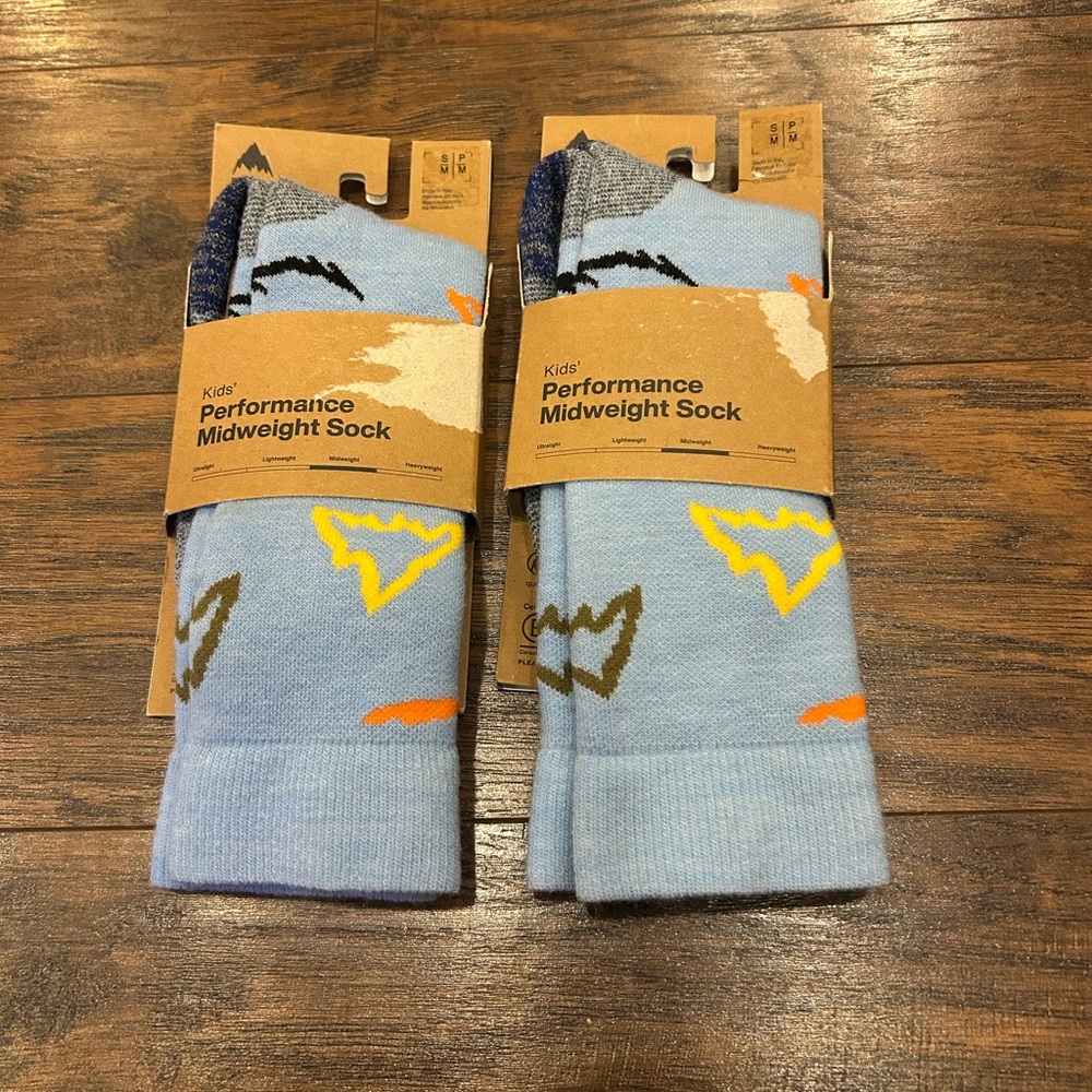 NWT BURTON Kids' Midweight Performance Socks Merino Wool S-M 13-1 Snow Winter